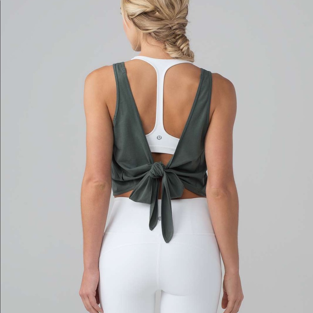 Lululemon its a tie tank